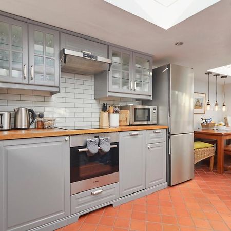 Windlass Cottage Лимингтон Экстерьер фото